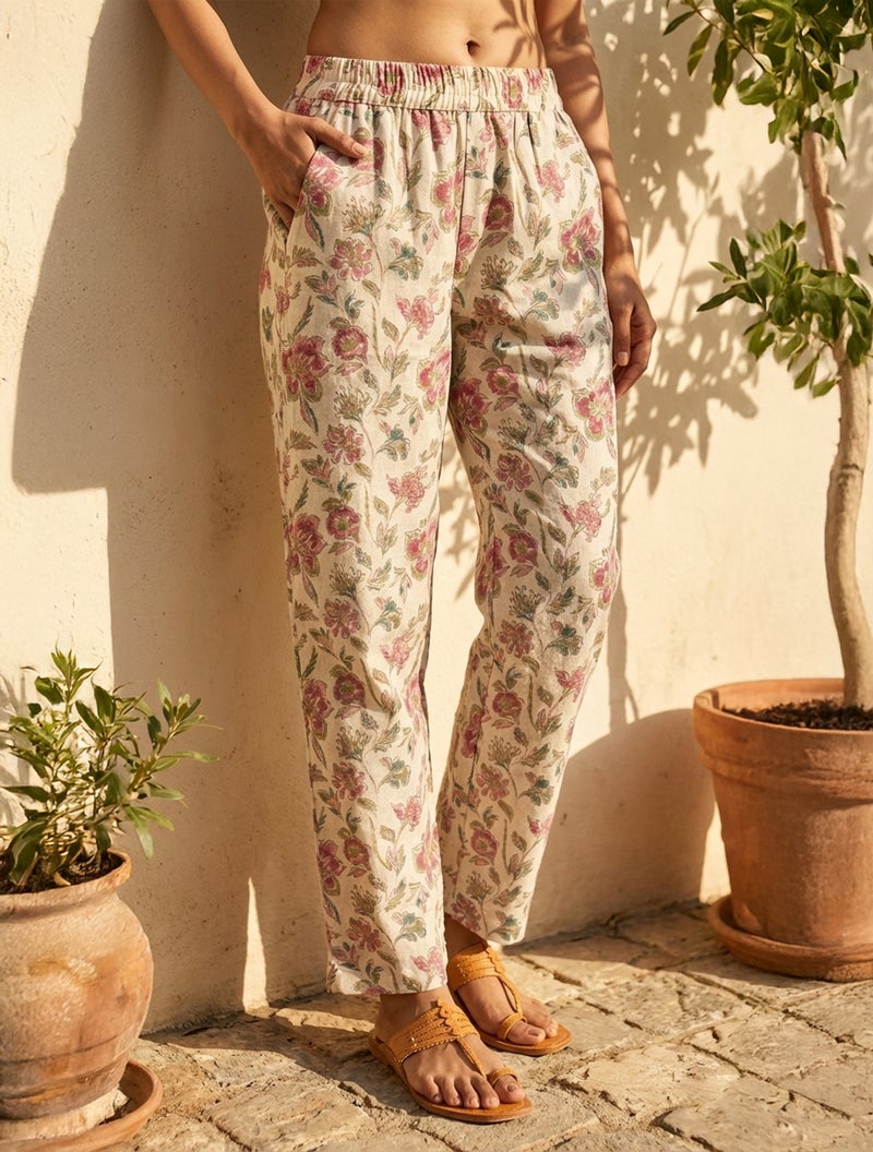 trueBrowns Ivory Floral Boota Print Kurta Pant Set - Image 4